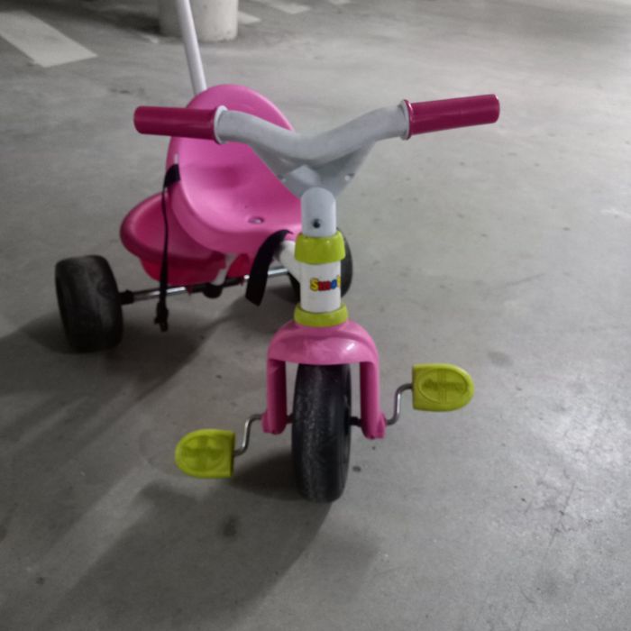 Triciclo smoby usado