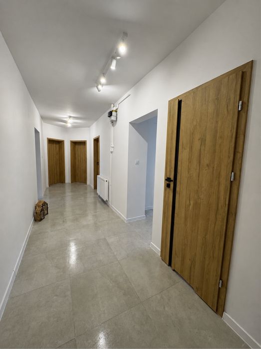 Na sprzedaż 4 -pokojowe  duże przestronne mieszkanie 86 m² w centrum miasta – po generalnym remoncie! - Więcej