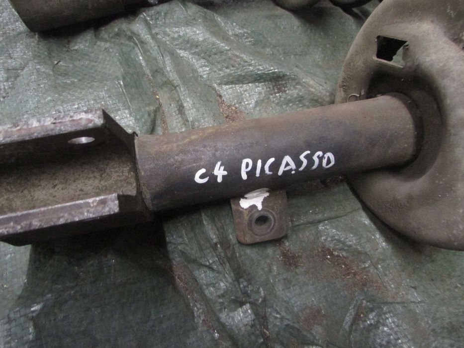 Amortyzatory przednie Citroen C4 picasso