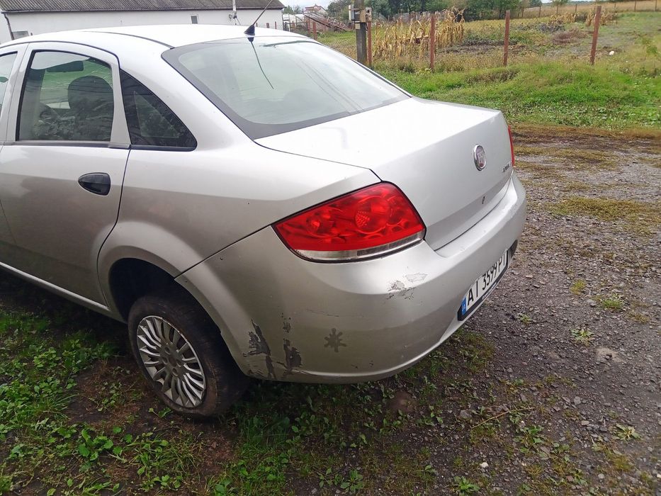 Fiat Linea 2010 рік