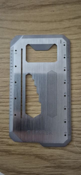 Ekster Tool Card para Carteiras