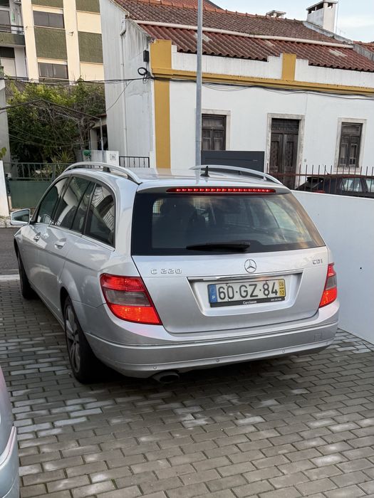 Mercedes c220 180mil km nacional historico total na mercedes