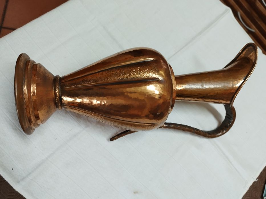 Jarro decorativo de cobre