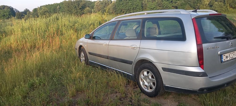 Komfortowe i ekonomiczne auto bez rdzy w automacie