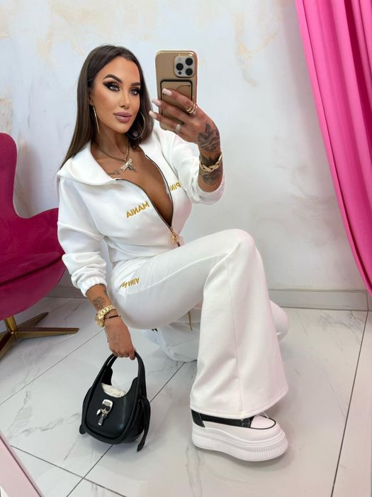 Piękny kombinezon pink mania kolory