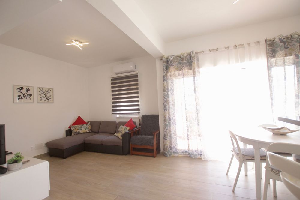 Apartamento t2 vista mar armacao de pera