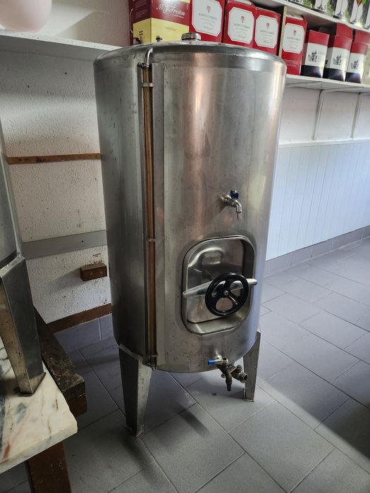 Cuba inox  /  Esmagador