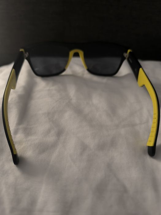 Óculos sol carrera 16€