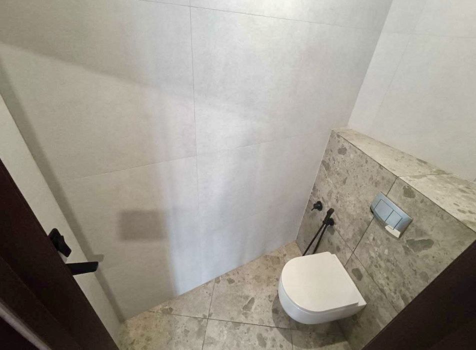 Продаж 2-кім. квартири 70м2 5 хв до Вікторії Гарденс 5 хв