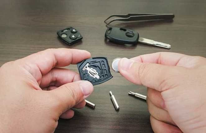 Reparação de Comandos (Portões, Garagens, Carros) & Troca de Pilhas!!!