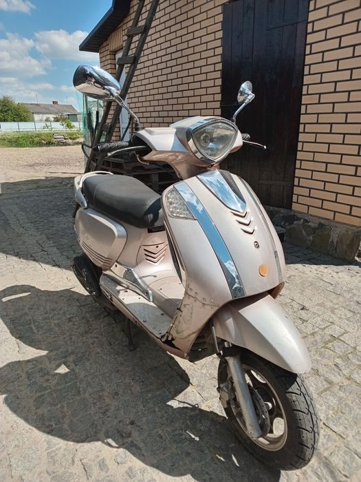 Продам скутер 125куб