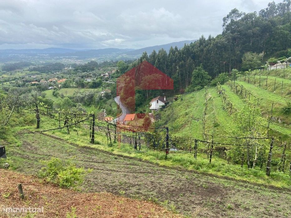 Terreno Agrícola, Barros — Sande, Vilarinho, Barros E Gomide, Braga