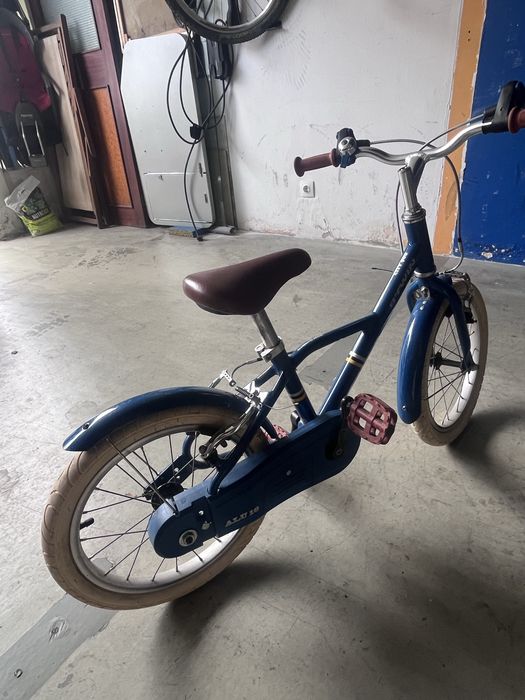 Vendo bicicleta B'Twin, modelo 900 Alu City com rodas de 16