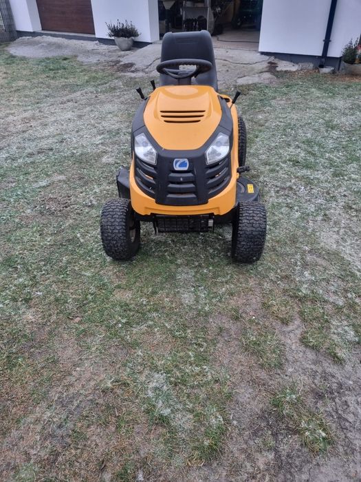 Kosiarka traktorek Cub cadet LT2