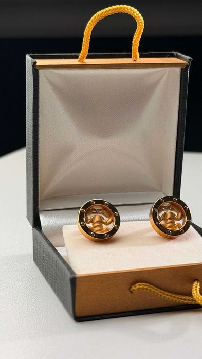 Золотые Carrera&carrera запонки
