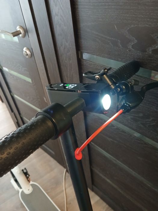 Електро самокат Yoo Bee