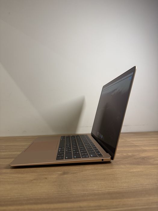MacBook Air Retina 13” 2018 з Intel Core i5