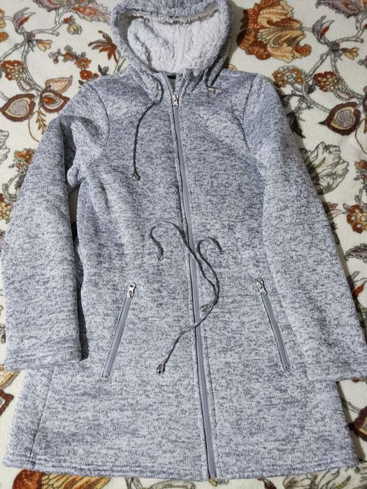 Осіннє тепле в'язане пальто 152 розміру