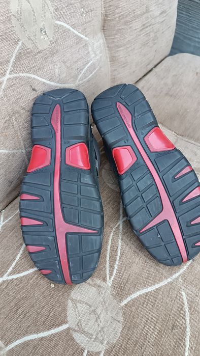 Buty robocze  jak  nowe 41