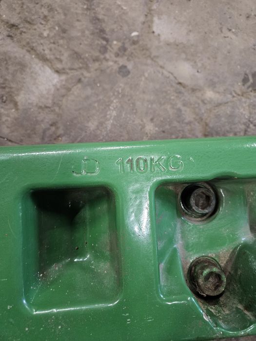 Mocowanie obciążników do ciągników John Deere
