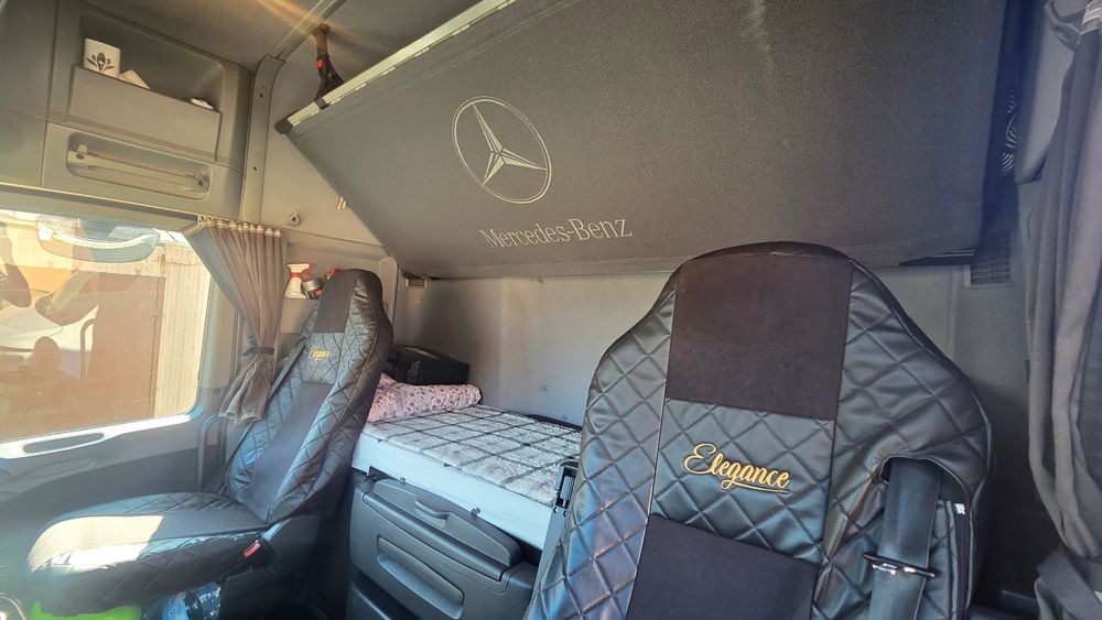 Mercedes-Benz Actros 1841LS  Mercedes Actros 1841LS