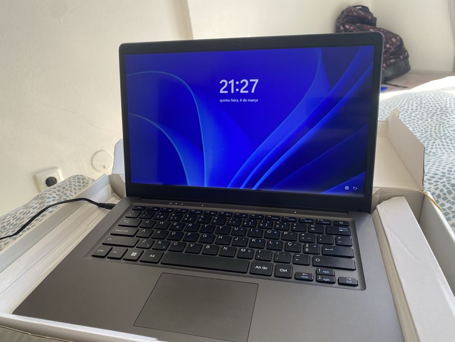 Portatil STAR PREMIUM