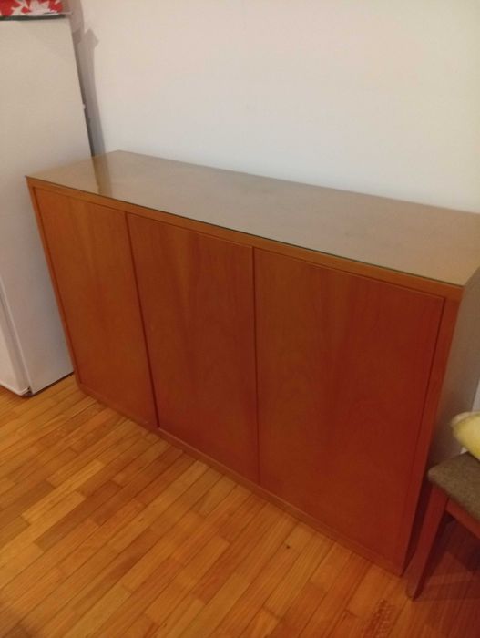 Aparador/móvel multiusos