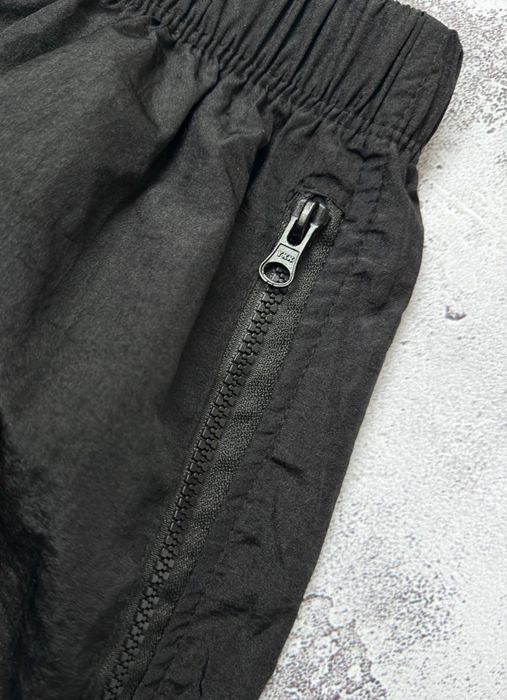 Нейлонові штани Stone Island