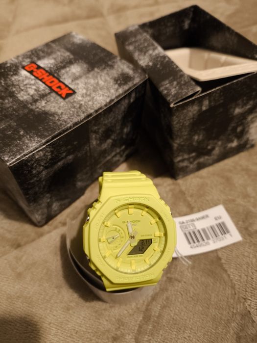 G-Shock GA-2100-9A9 NOVO