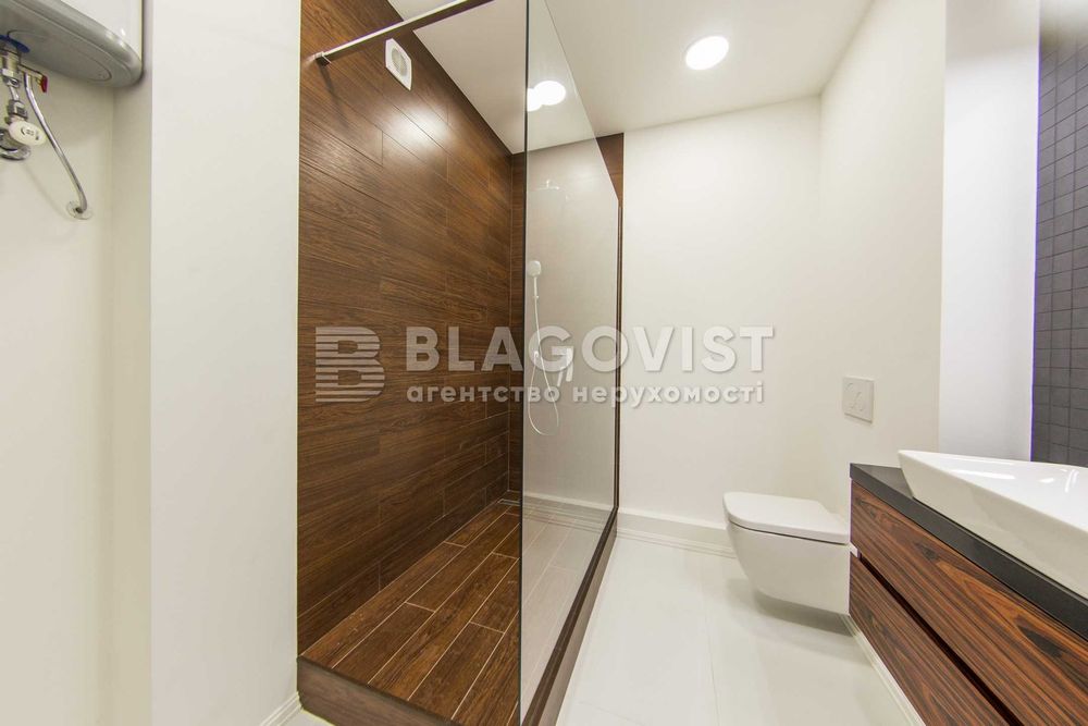 Генератор! Дизайнерський євроремонт, Драгоманова 2А!