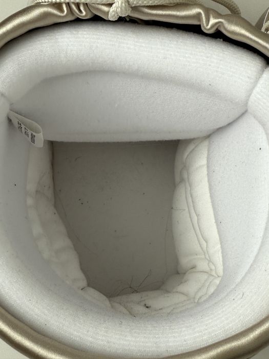 Зимові снігові чоботи дутики жіночі мунбут Moon Boot луноходи