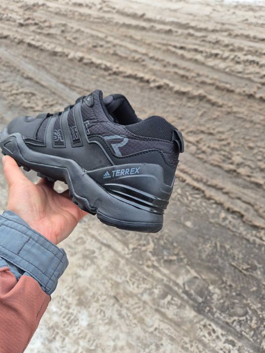 Чоловічі кросівки adidas Terrex Swift Gore-Tex