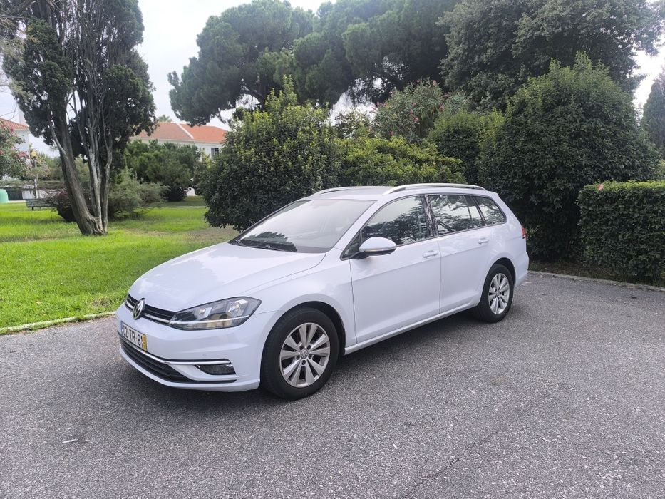 Volkswagen Golf Variant 1.6 TDI GPS