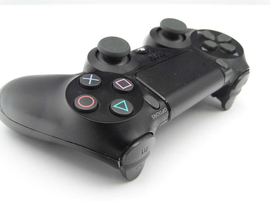 Konsola PlayStation 4 PRO PS4 PRO 1TB czarna Pad CUH-7216B