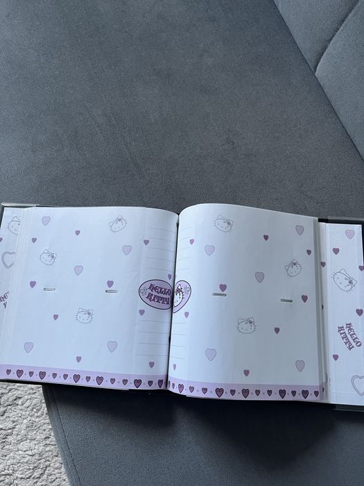 Album do zdjęć Hello Kitty 160 miejsc na zdjęcia 10x15