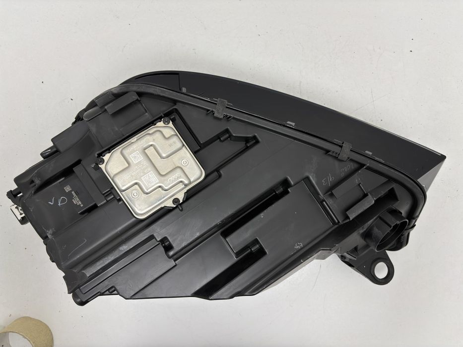 Фара права Audi Q5 80A 2018-2021 Xenon USA