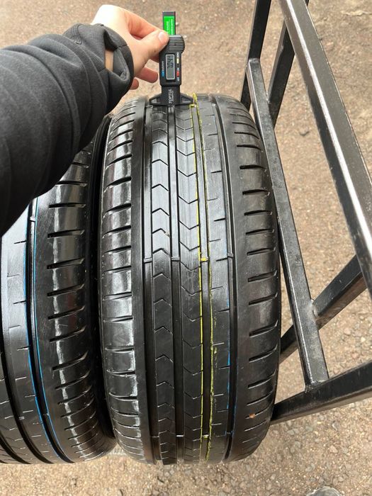 Шины бу 215 45 R 17 Vredestein ultrac AO лето пара резина