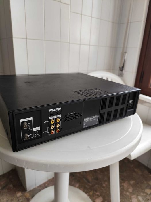 Leitor gravador de vídeo VHS Sony