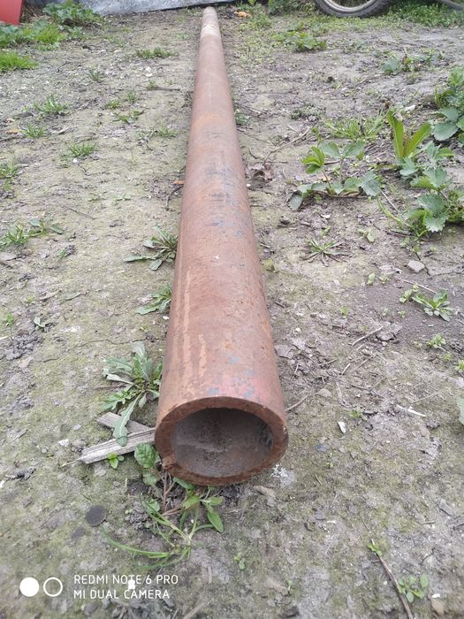 Трубу чугунную диам. 83х62