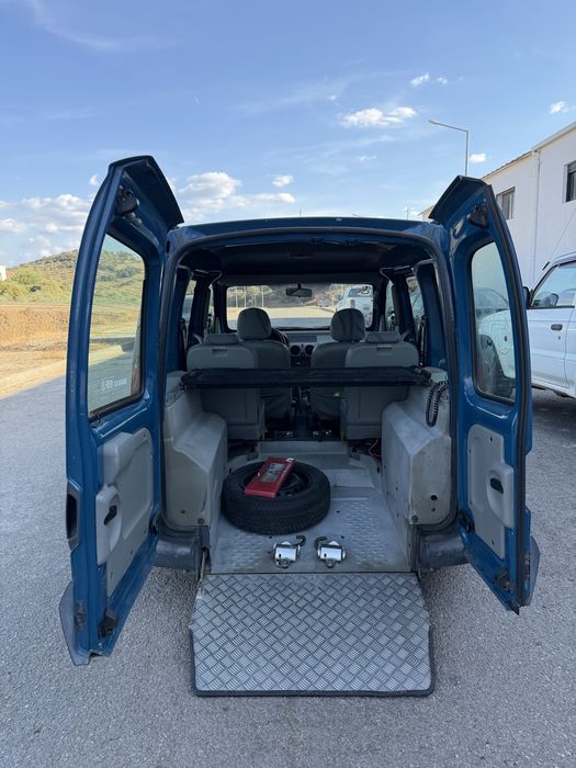 Renault kangoo cadeira de rodas