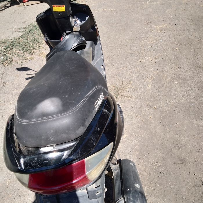 Продам скутер Спарк