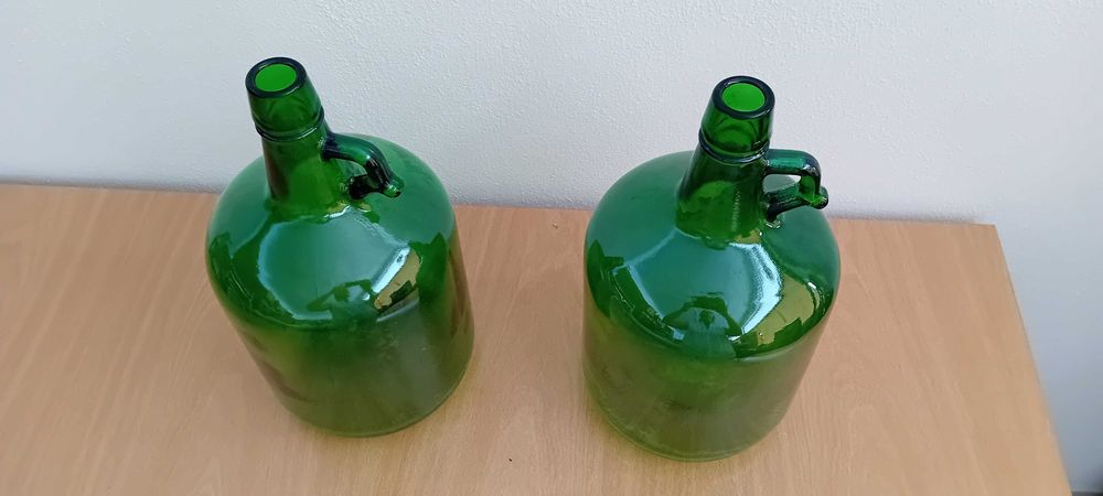 Dois Garrafões Antigos de Vidro Vintage