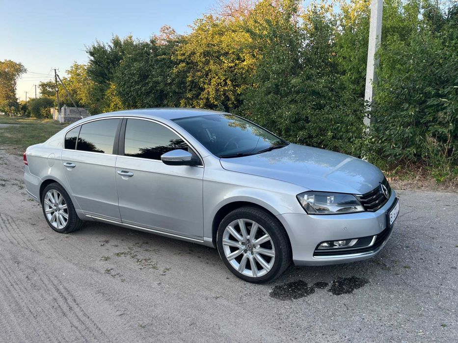 Volkswagen Passat 2013 VIN WVWZZZ3CZDP040422 фото оголошення 8 з 20