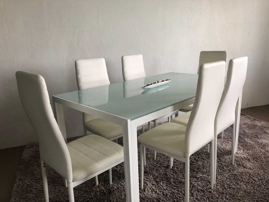 Mesa de jantar de vidro branco com 6 cadeiras. Nova/Entrega grátis/Pagamento na entrega