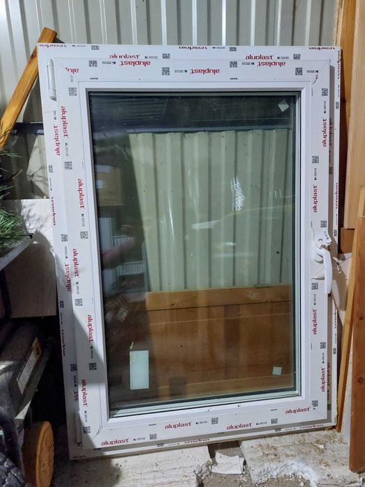 Okno uchylno-rozwiewne  80x1110