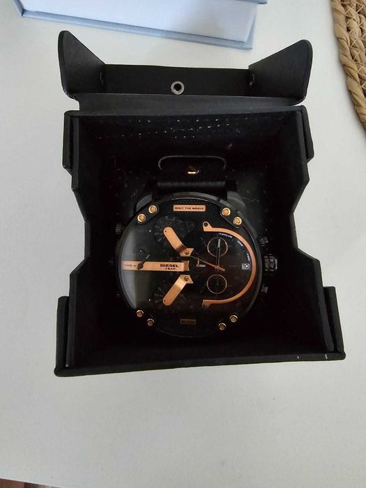 Zegarek Diesel brave duży all black gold czarny złoty elegencki