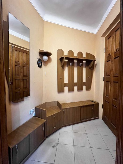 Продам квартиру в  Жмеринці.
