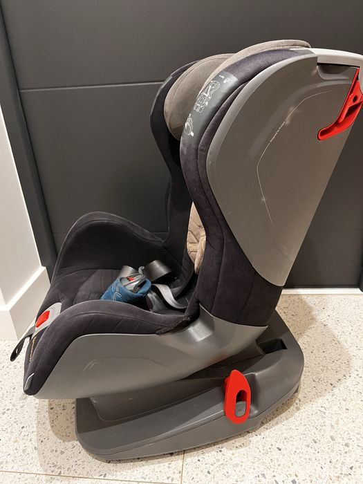 Fotelik samochodowy Avionaut Glider bez Isofix  9-25
