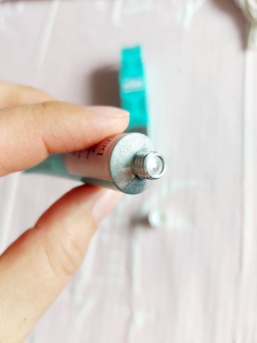 Benefit Speedy smooth