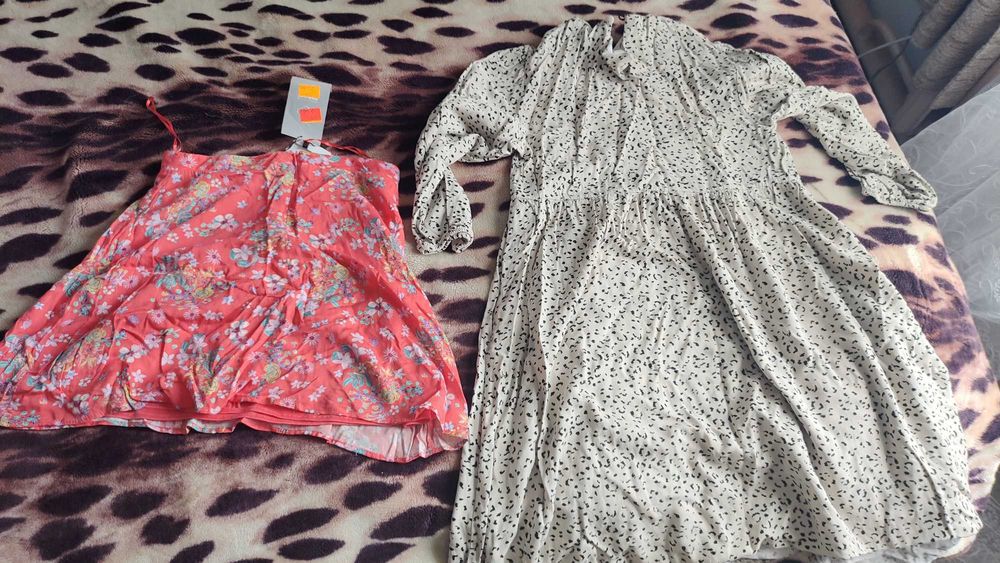 Юбка коротка. Стильна. На дівчину. Нова. Приємна тканика. Плаття